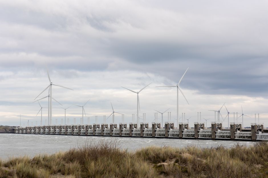 Zomerse groene gordijnen in milieuvriendelijke materialen